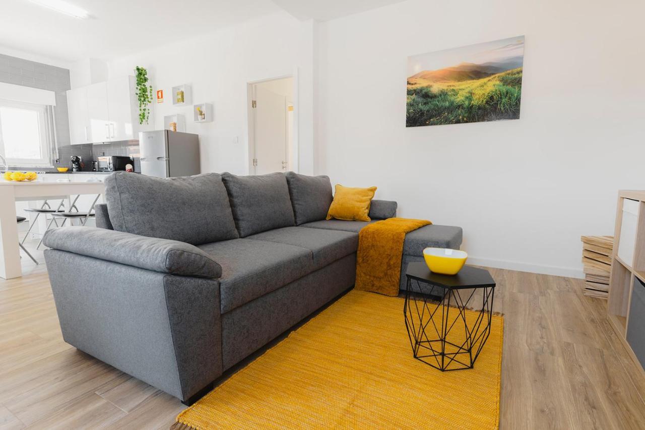 Santa Helena Apartments ปอมบาล ภายนอก รูปภาพ