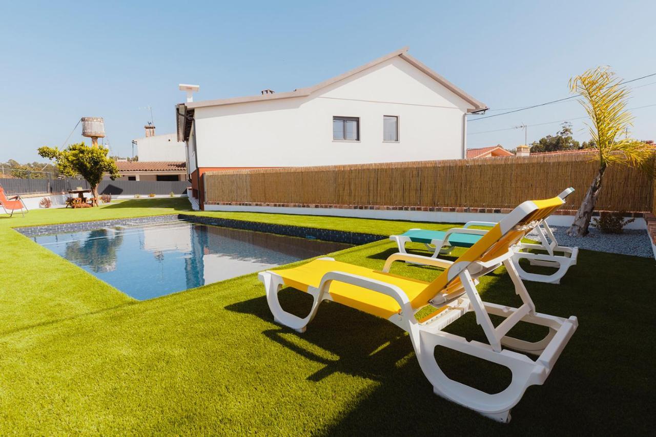 Santa Helena Apartments ปอมบาล ภายนอก รูปภาพ